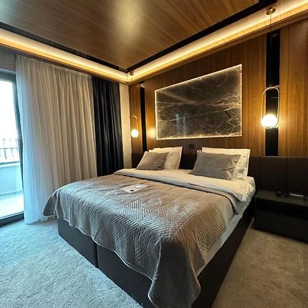 Hotel Macedonia Square Skopje Ngoại thất bức ảnh