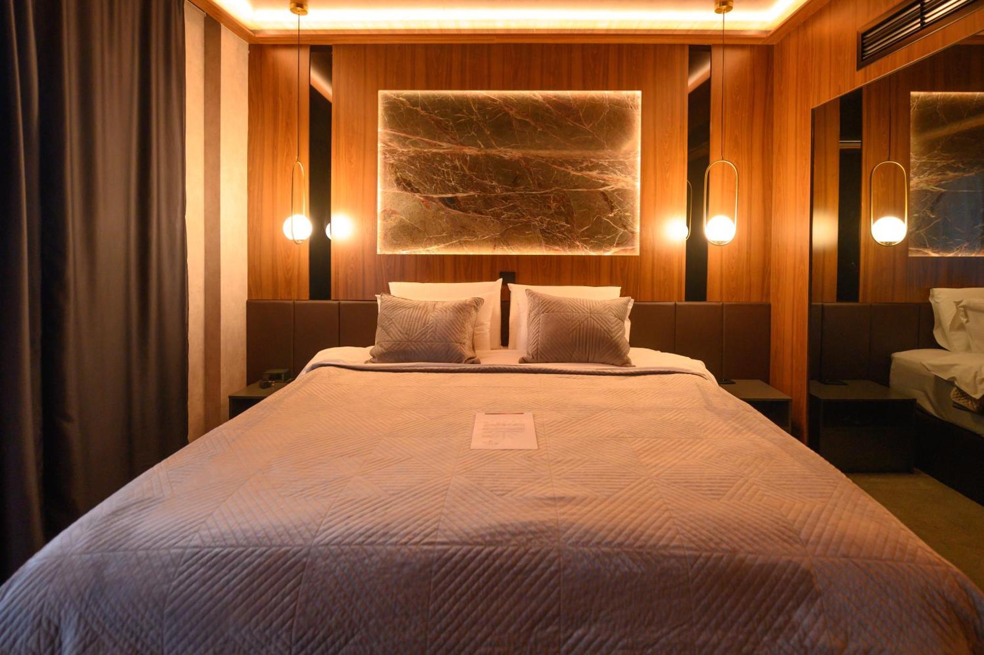 Hotel Macedonia Square Skopje Ngoại thất bức ảnh