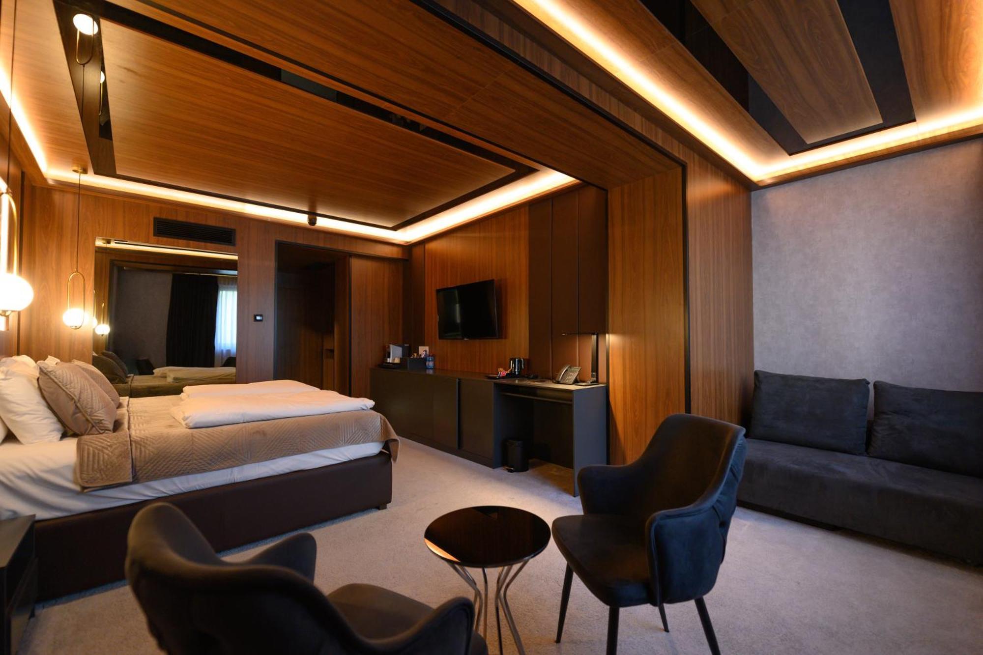 Hotel Macedonia Square Skopje Ngoại thất bức ảnh