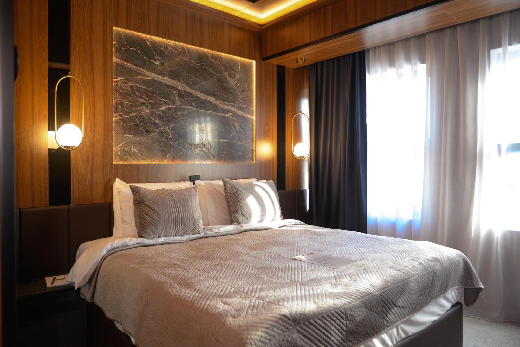 Hotel Macedonia Square Skopje Ngoại thất bức ảnh