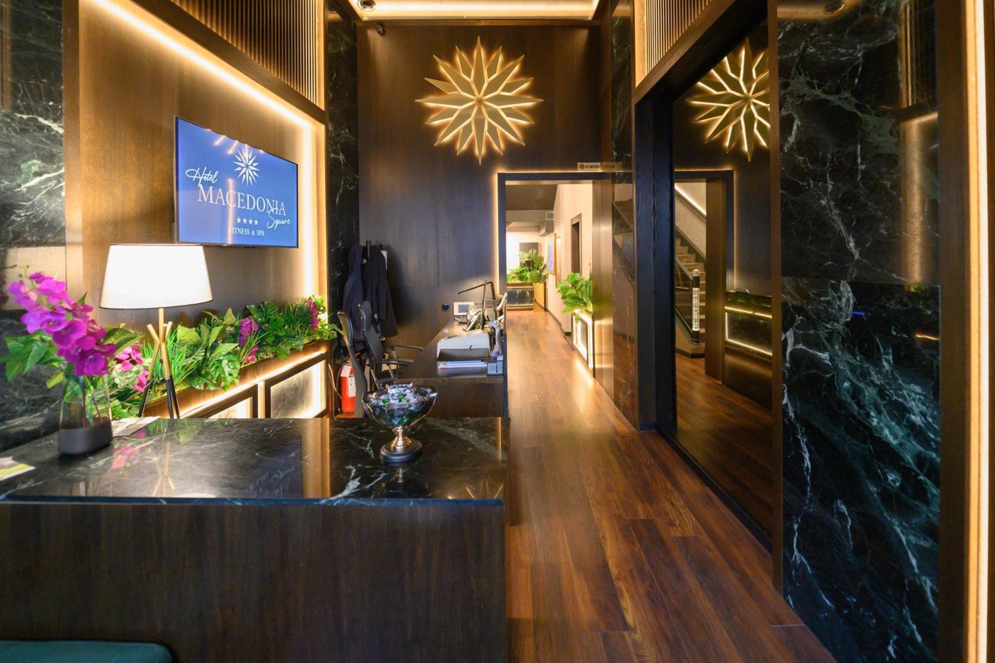 Hotel Macedonia Square Skopje Ngoại thất bức ảnh